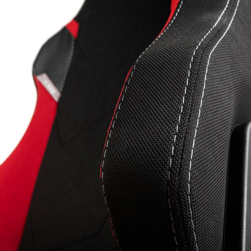 Nitro Concepts X1000 Gaming Chair - Black/Red